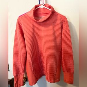 Eddie Bauer women’s pullover top- size medium